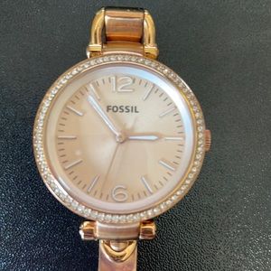 Rose gold Fossil watch